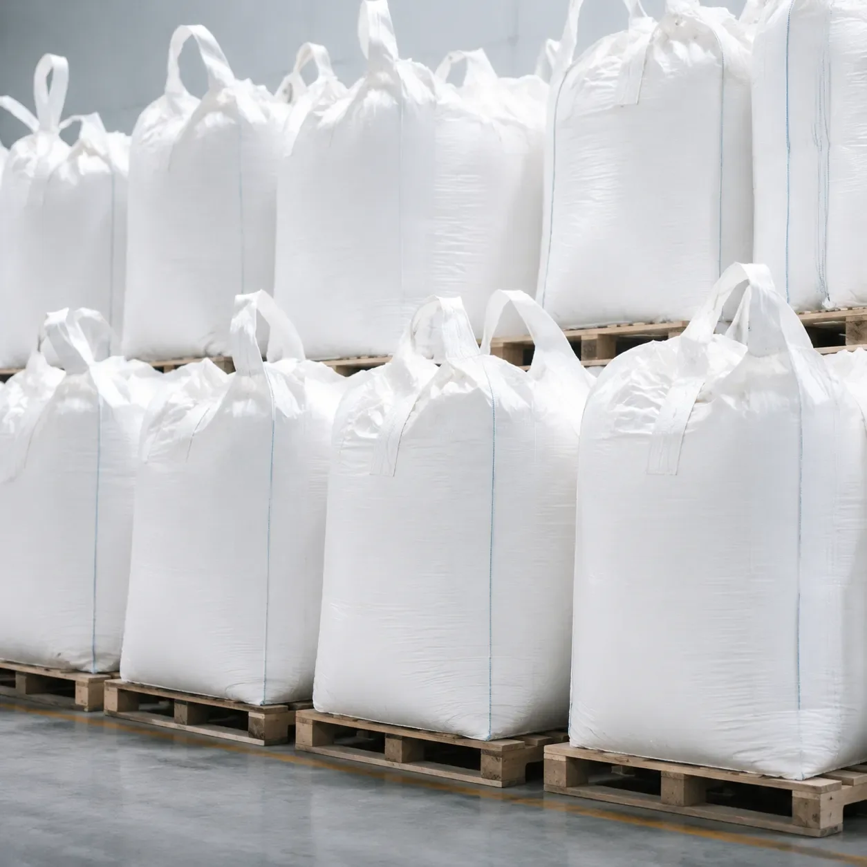Raw material plastic resin